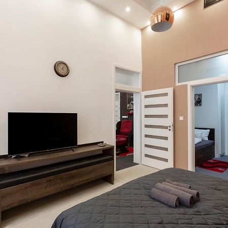 Exclusive Marilyn Apartment In The Heart Of Budapest Eksteriør bilde