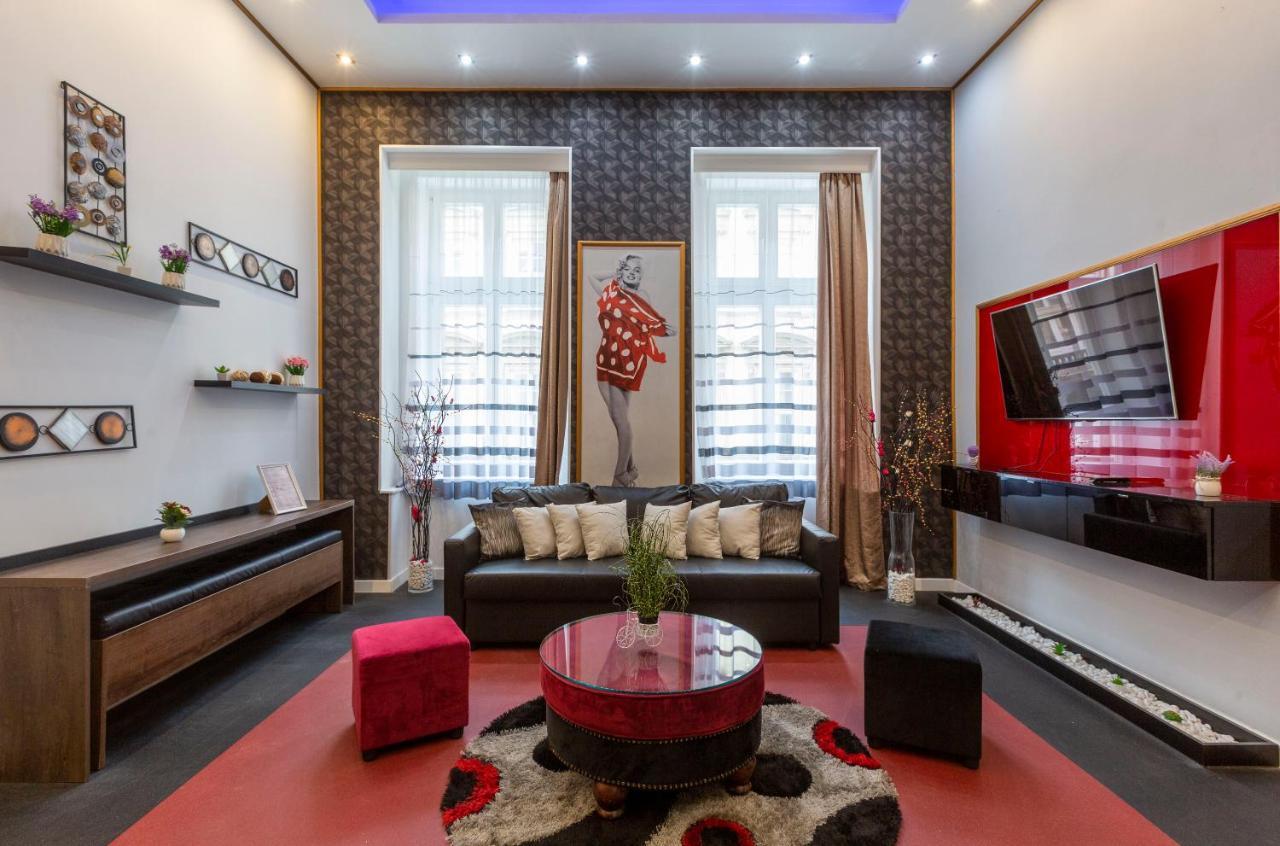 Exclusive Marilyn Apartment In The Heart Of Budapest Eksteriør bilde