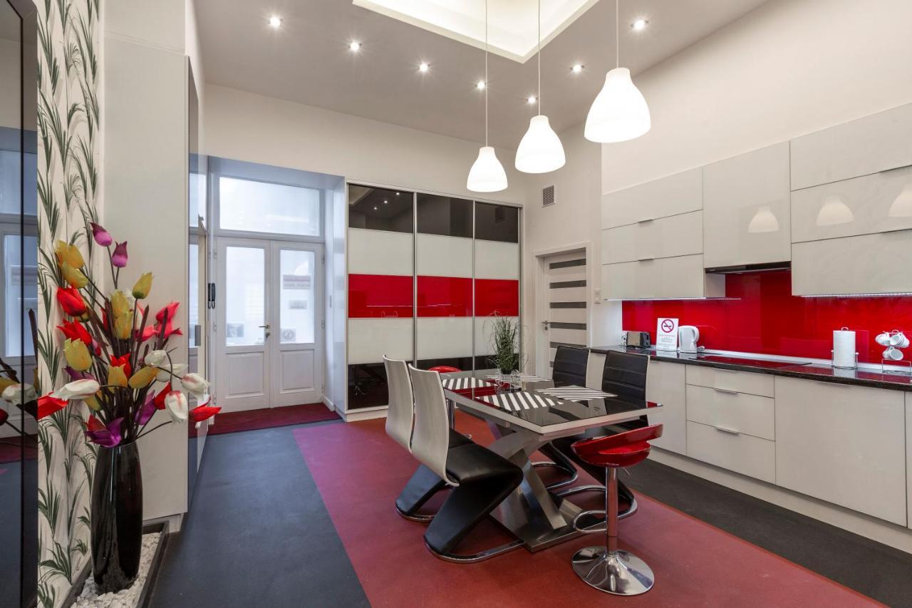 Exclusive Marilyn Apartment In The Heart Of Budapest Eksteriør bilde