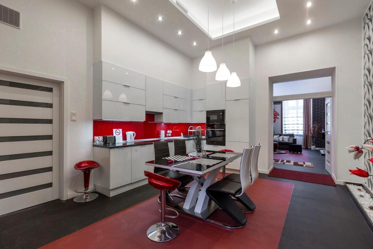 Exclusive Marilyn Apartment In The Heart Of Budapest Eksteriør bilde