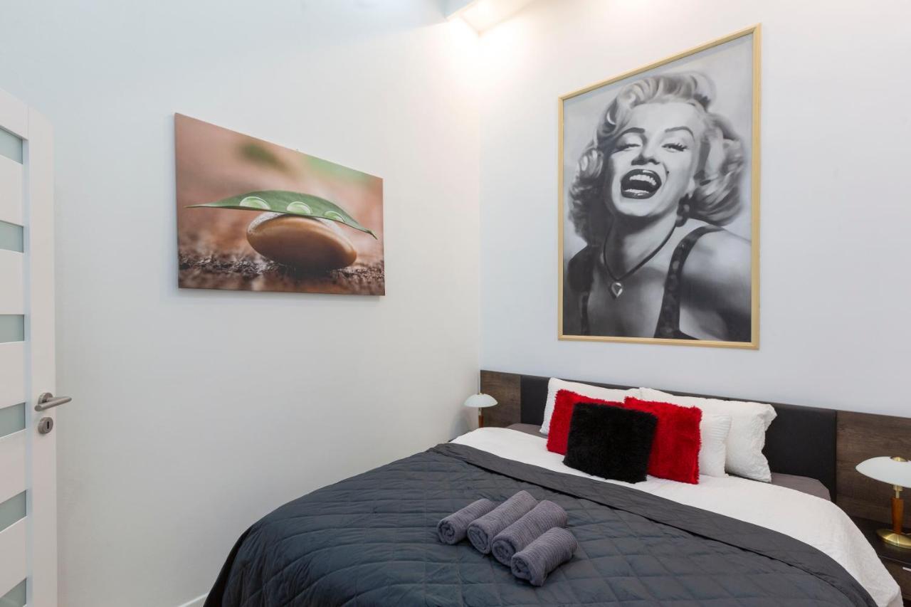 Exclusive Marilyn Apartment In The Heart Of Budapest Eksteriør bilde