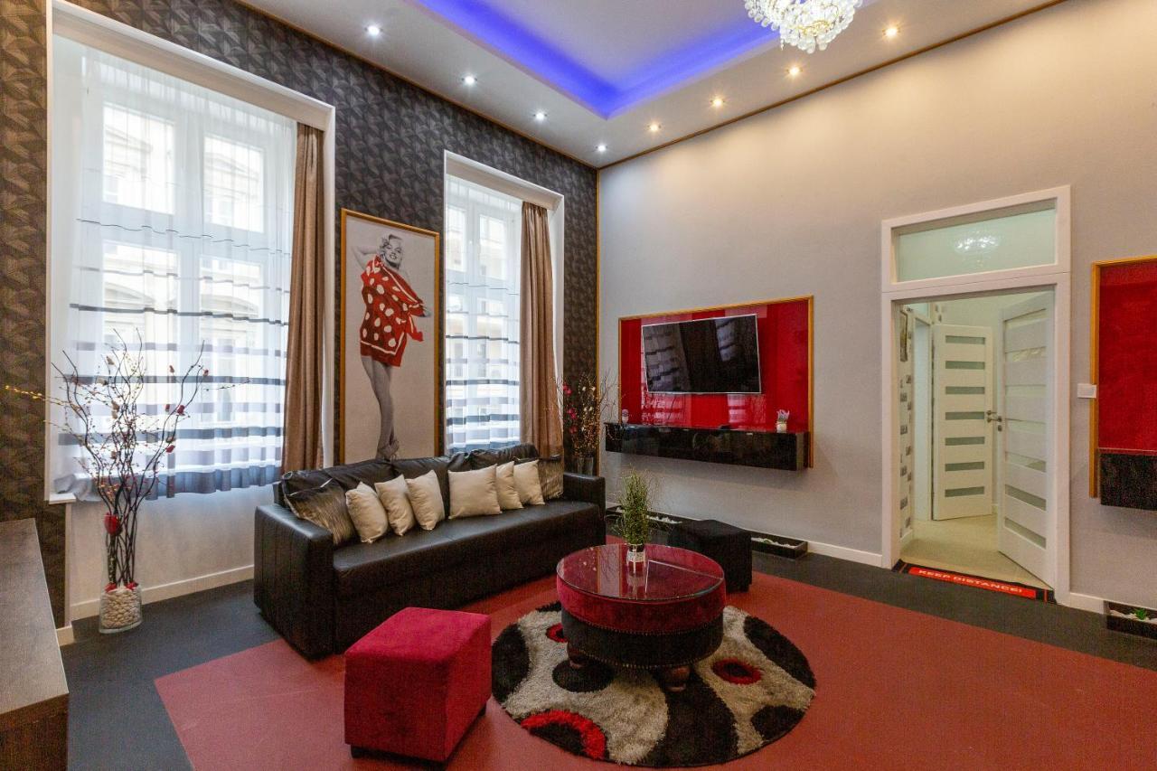 Exclusive Marilyn Apartment In The Heart Of Budapest Eksteriør bilde